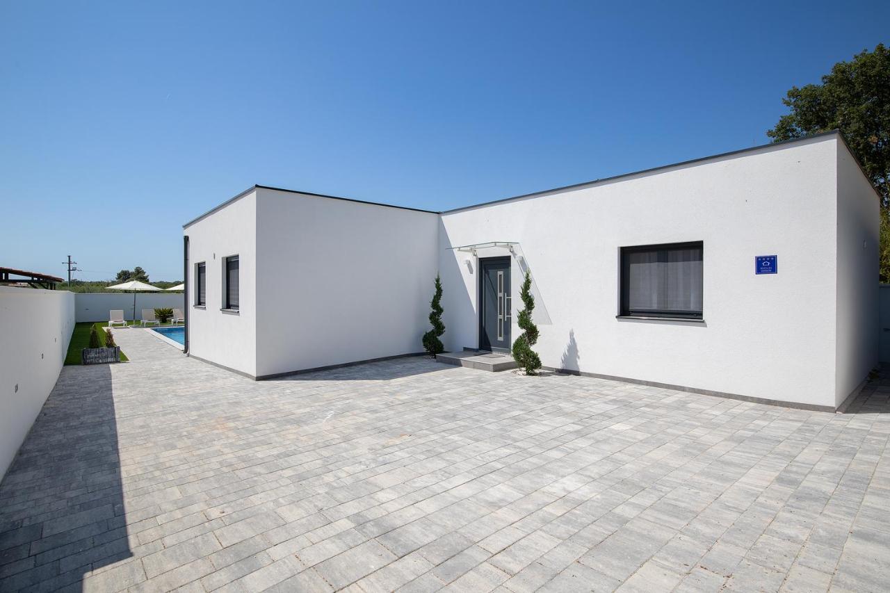 Villa L&L Medulin Bagian luar foto