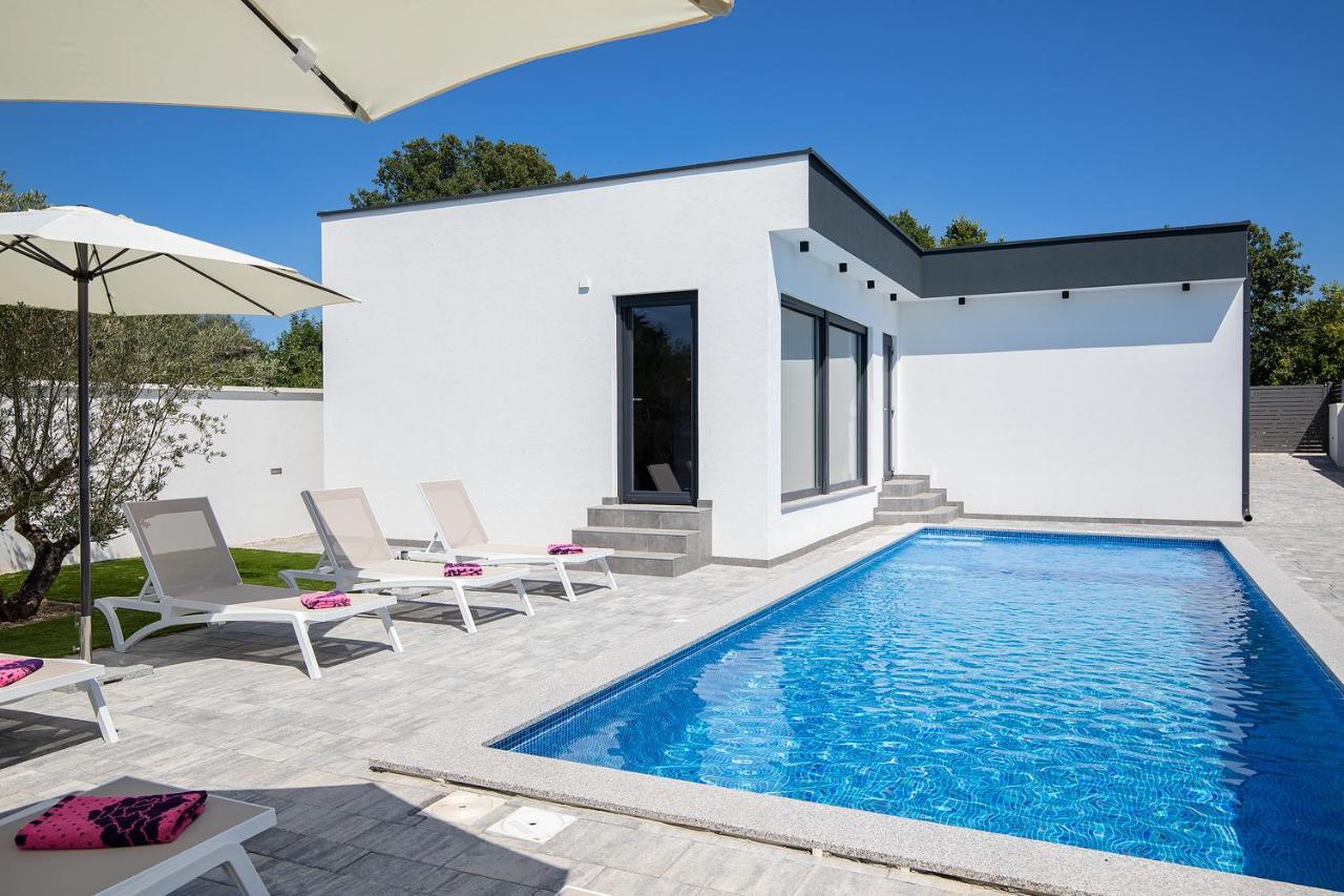 Villa L&L Medulin Bagian luar foto